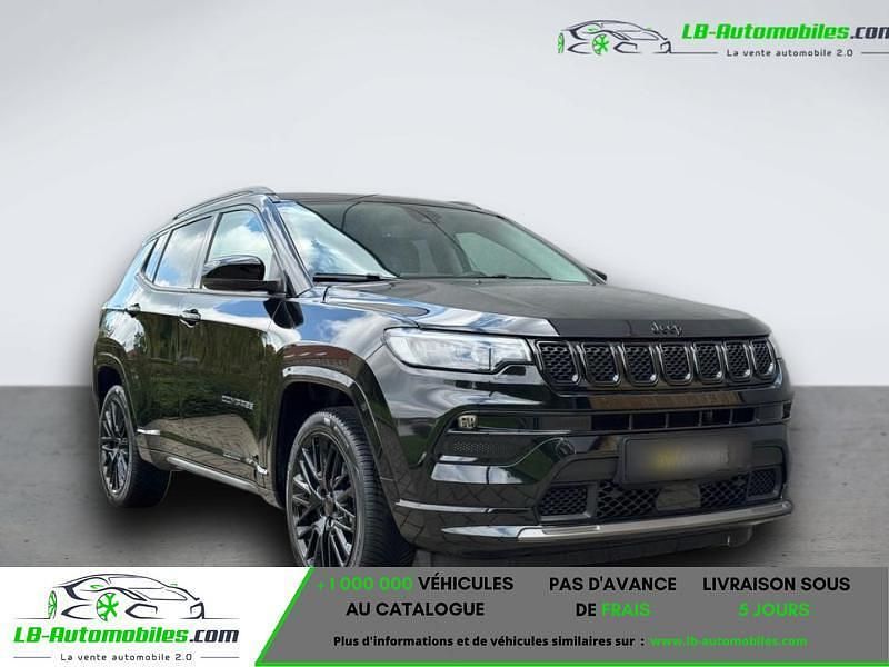 Utilisé 2024 Jeep Compass SUV | 28 400 € (Prix juste) - Image 1/4