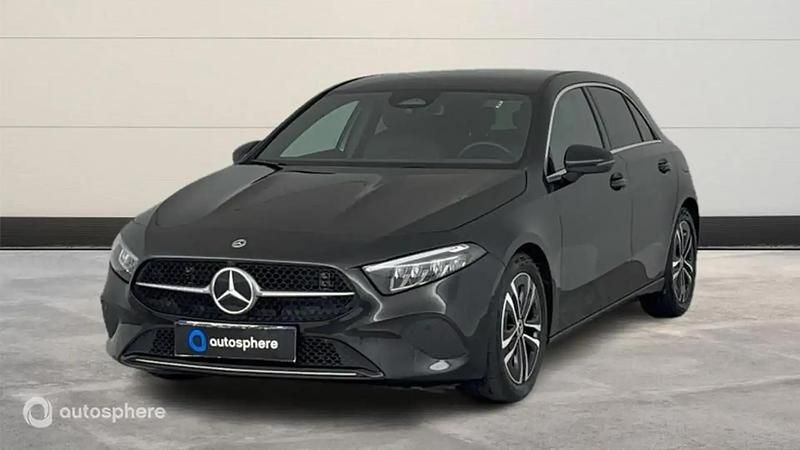 Noir Occasion 2024 Mercedes A180 Progressive Berline | 30 999 € (Prix juste) - Image 1/4