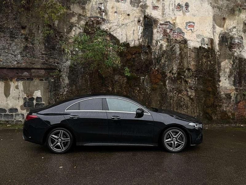 Occasion Mercedes CLA220 AMG line 190 ch (139 kW) 2020 Noir Berline
