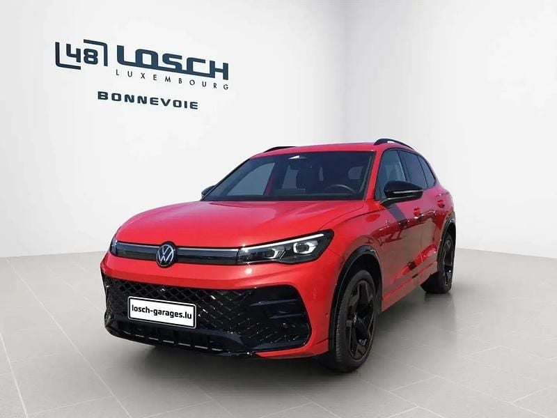 Rouge Occasion 2024 VW Tiguan R-line SUV | 42 900 € (Prix juste) - Image 1/4
