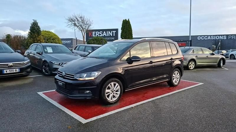 Noir Occasion 2021 VW Touran LOUNGE Monospace | 21 990 € (Bon prix) - Image 1/4