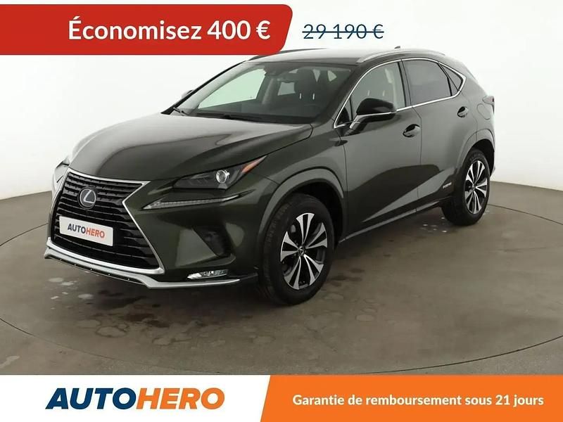 Vert Occasion 2020 Lexus NX300h SUV | 28 790 € (Prix juste) - Image 1/2