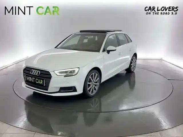 Blanc Utilisé 2019 Audi A3 Sportback Advanced Berline | 22 290 € - Image 1/4