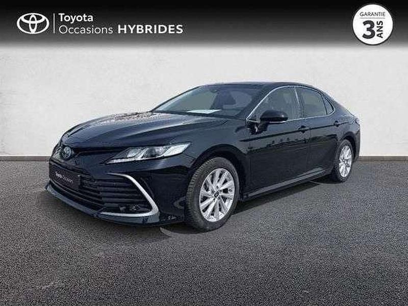 Noir Occasion 2024 Toyota Camry Business Edition Berline | 33 490 € (Prix juste) - Image 1/4