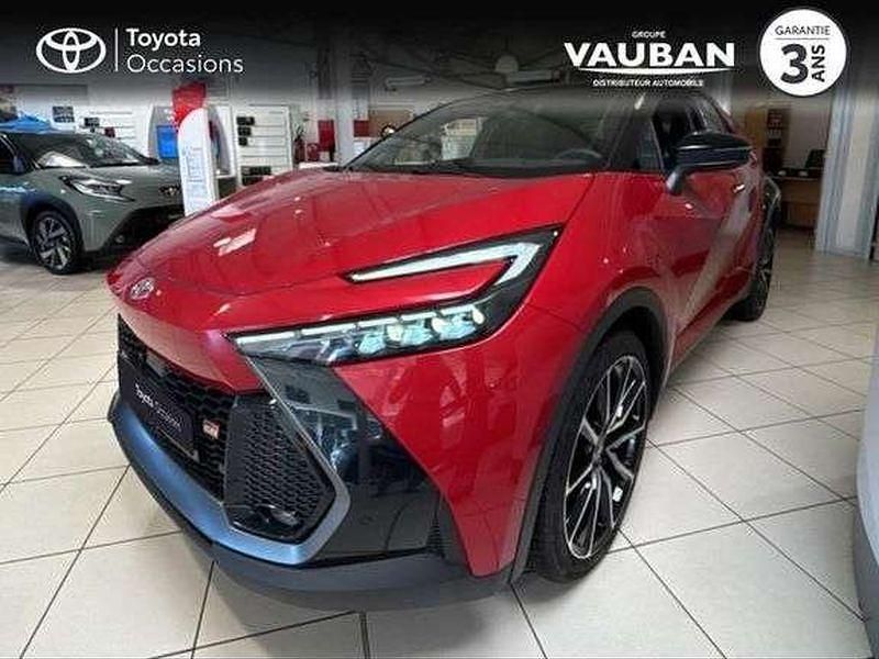 Utilisé 2025 Toyota C-HR Sport SUV | 42 290 € - Image 1/1
