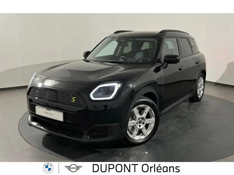 Noir Utilisé 2024 Mini Countryman Classic SUV | 44 600 € - Image 1/4