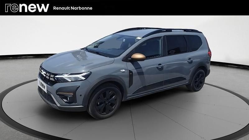 Gris Utilisé 2024 Dacia Jogger Extreme Break | 20 990 € (Prix juste) - Image 1/4