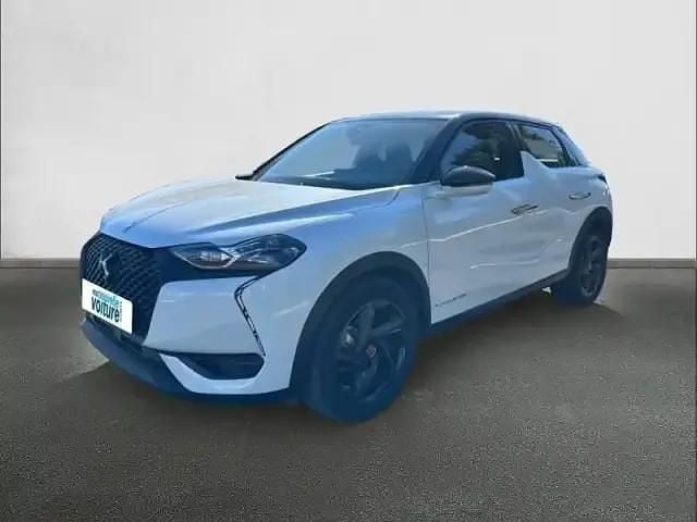 Blanc Utilisé 2022 DS Automobiles DS3 Crossback E-Tense Performance Line Plus SUV | 18 490 € - Image 1/4