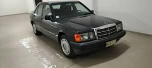 Noir Utilisé 1993 Mercedes 190 Berline | 6 500 € - Image 1/4