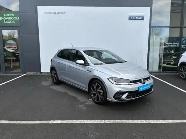 Reflet d'argent métallisé toit noir Occasion 2025 VW Polo R-line Berline | 21 590 € (Prix juste) - Image 1/4