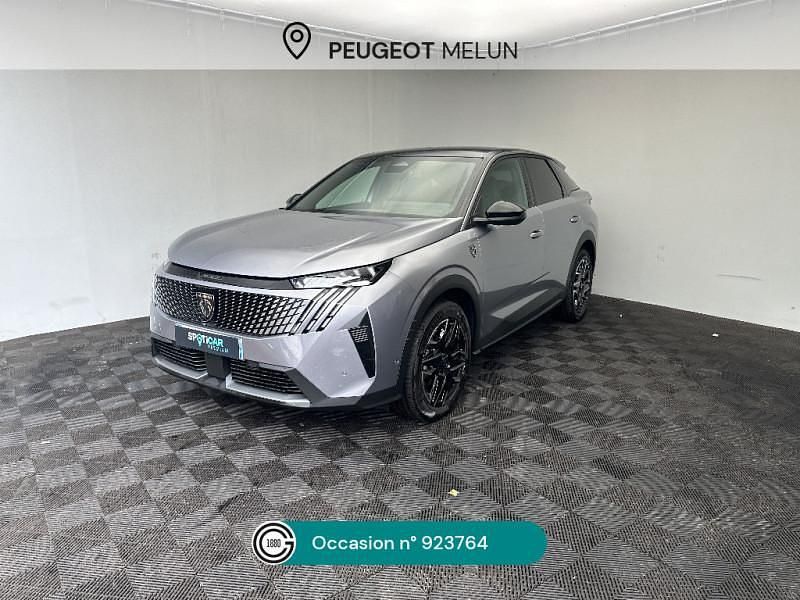 Gris Utilisé 2025 Peugeot 3008 GT SUV | 35 980 € (Prix assez cher) - Image 1/4