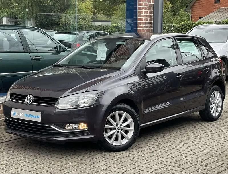Mauve Utilisé 2015 VW Polo Comfortline Berline | 9 950 € (Super prix) - Image 1/4