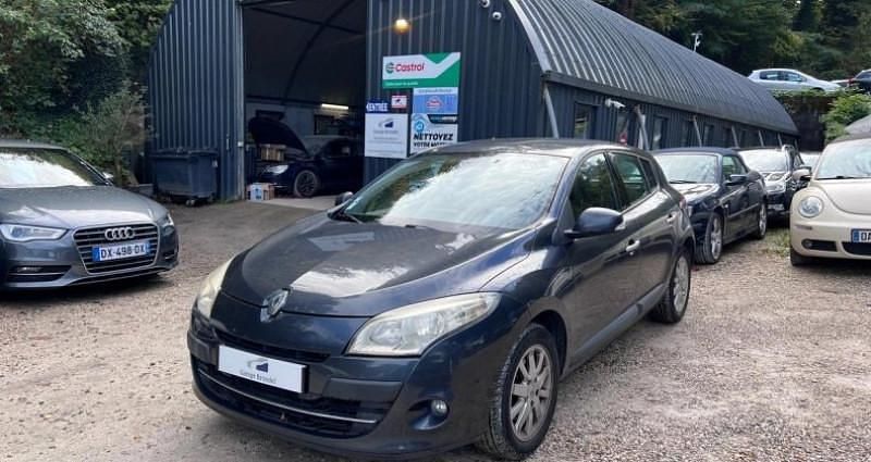 Occasion 2010 Renault Mégane Berline | 6 500 € (Prix juste) - Image 1/4