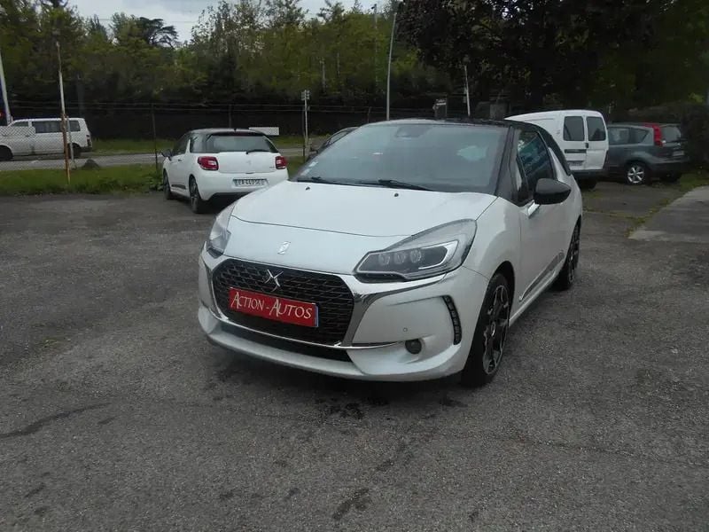 Blanc Utilisé 2017 Citroën DS3 Berline | 8 900 € - Image 1/4