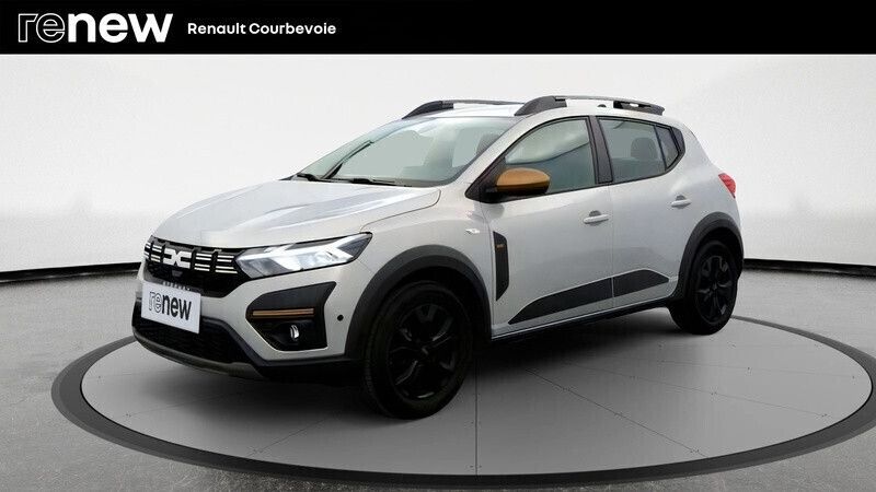 Gris Utilisé 2024 Dacia Sandero Citadine | 15 990 € (Prix juste) - Image 1/4