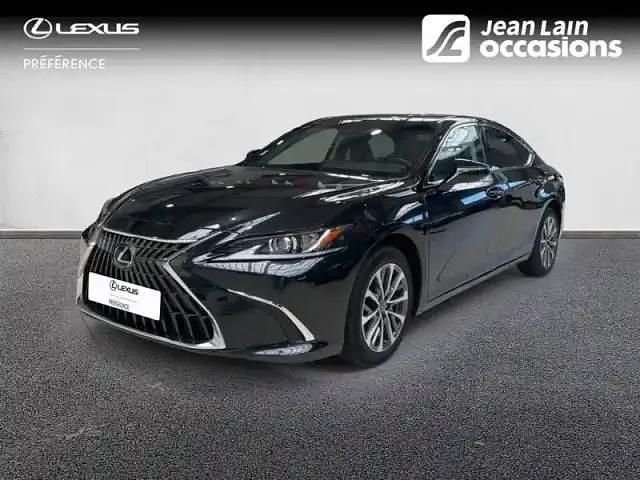Noir Utilisé 2024 Lexus ES300H Berline | 45 790 € - Image 1/4