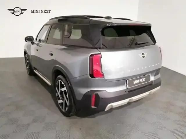 Occasion Mini Countryman Favoured 156 ch (114 kW) 2024 Smokey green SUV