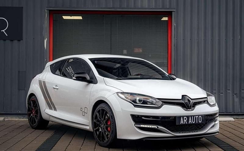 Occasion Renault Mégane III Trophy 276 ch (202 kW) 2015 Blanc Coupé