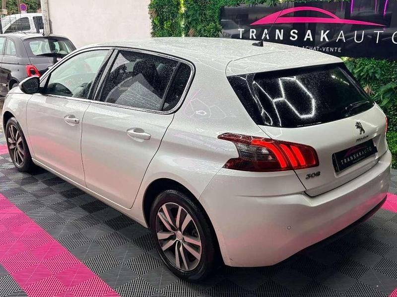 Occasion Peugeot 308 Allure 132 ch (97 kW) 2019 Blanc Citadine