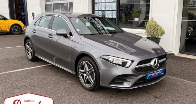Utilisé 2021 Mercedes A160 AMG line Berline | 23 990 € - Image 1/4