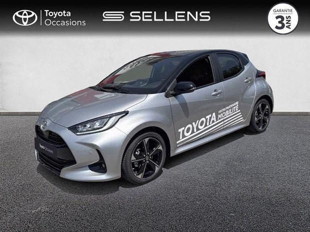 Noir Utilisé 2025 Toyota Yaris Hybrid Sport | 27 500 € (Prix assez cher) - Image 1/4