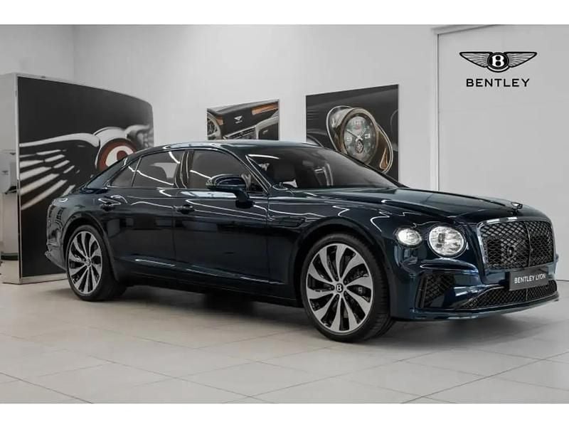 Nouvelle Bentley Flying Spur 680 ch (500 kW) 2025 Bleu Berline