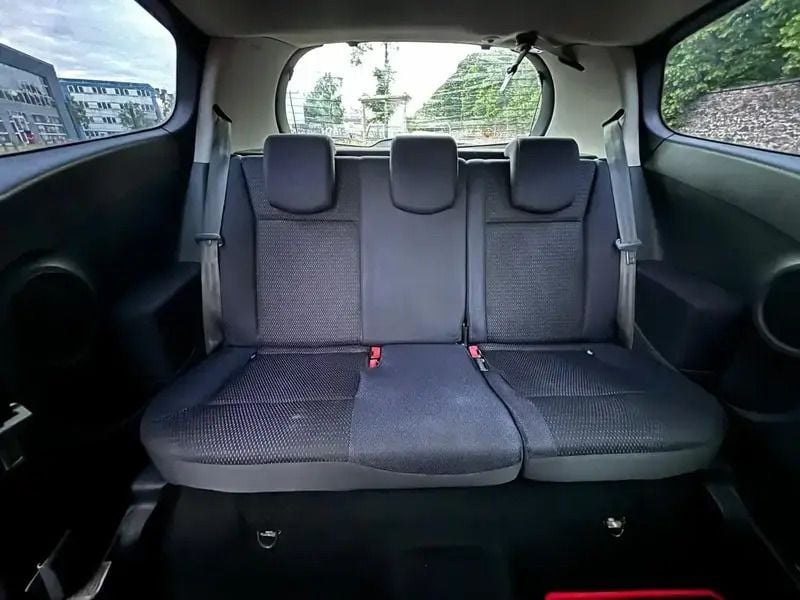 Gris Utilisé 2006 Renault Clio II Dynamique Berline | 4 000 € (Bon prix) - Image 1/4