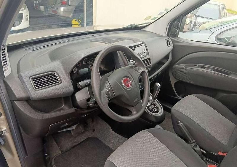 Occasion Fiat Doblò 91 ch (66 kW) 2013 Beige Monospace