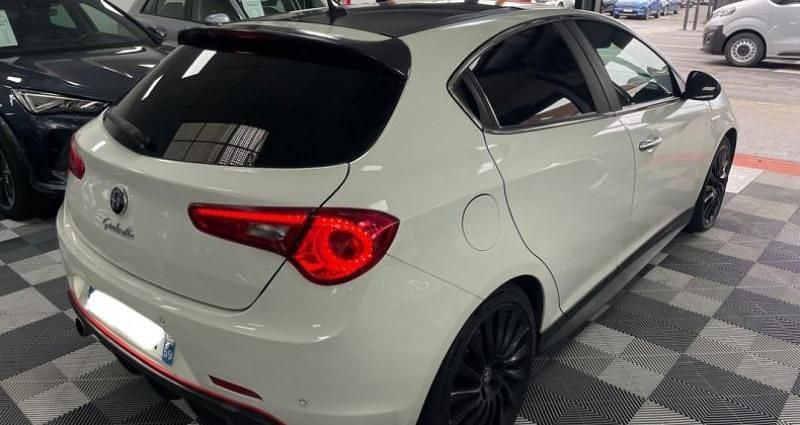 Occasion Alfa Romeo Giulietta Quadrifoglio Verde 235 ch (172 kW) 2013 Berline