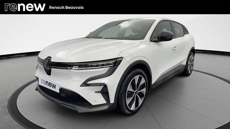 Blanc Utilisé 2022 Renault Mégane Evolution Berline | 21 990 € (Prix juste) - Image 1/4
