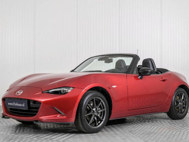 Rouge Utilisé 2018 Mazda MX5 Cabriolet | 23 900 € (Prix juste) - Image 1/4