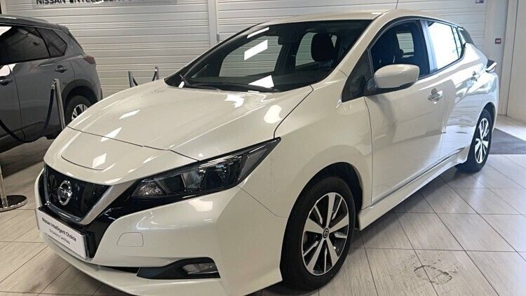 Utilisé 2021 Nissan Leaf N-Connecta Citadine | 15 490 € (Prix juste) - Image 1/1