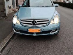 Utilisé 2006 Mercedes R320 Monospace | 2 900 €