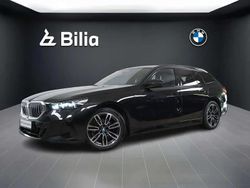 Noir Utilisé 2024 BMW 520 Sport Line Break | 57 332 € (Prix cher)