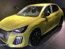 Utilisé 2024 Peugeot e-208 Allure Citadine | 30 490 €