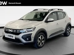 Gris Utilisé 2024 Dacia Sandero Expression Citadine | 17 490 € (Prix juste)