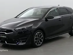 Noir Utilisé 2023 Kia Ceed GT GT-Line Berline | 26 499 € (Prix juste)