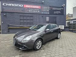 Gris Utilisé 2010 Alfa Romeo Giulietta Berline | 7 500 €