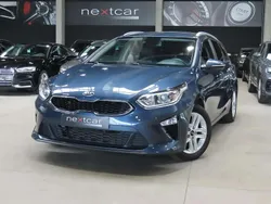 Bleu Utilisé 2018 Kia Ceed Sportswagon Break | 8 790 €