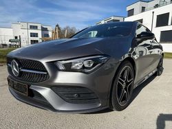 Gris Utilisé 2022 Mercedes CLA200 Shooting Brake AMG line Break | 34 900 € (Prix juste)