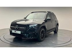Utilisé 2024 Mercedes GLB200 AMG line SUV | 50 990 € (Prix cher)