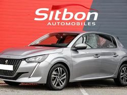 Gris Utilisé 2023 Peugeot 208 Allure Citadine | 14 970 € (Prix juste)