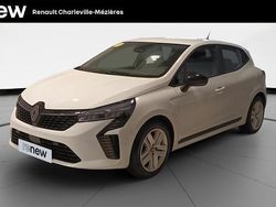 Blanc Utilisé 2024 Renault Clio V Evolution Citadine | 16 990 € (Prix juste)