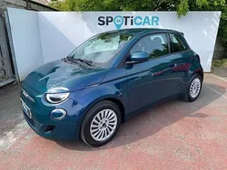 Vert Utilisé 2022 Fiat 500e Action Citadine | 12 990 € (Prix juste)