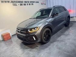 Gris Nouvelle 2025 VW T-Roc R-line SUV | 38 950 € (Prix assez cher)