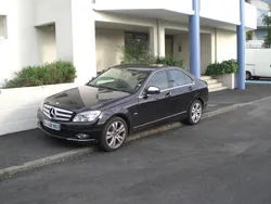 Noir Utilisé 2007 Mercedes C350 Avantgarde Edition Break | 12 000 €