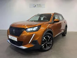 Orange Utilisé 2020 Peugeot 2008 Allure SUV | 15 990 € (Prix cher)