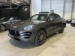 Gris Utilisé 2017 Porsche Macan Turbo Performance Package SUV | 44 990 € (Bon prix)