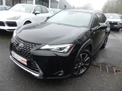 Utilisé 2018 Lexus UX Business Edition SUV | 21 990 €