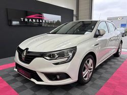 Blanc Utilisé 2017 Renault Mégane IV Business Berline | 10 990 € (Prix juste)